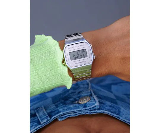 Reloj Casio Vintage  Mirror Face Plateado - JO-A168WEM-7EF