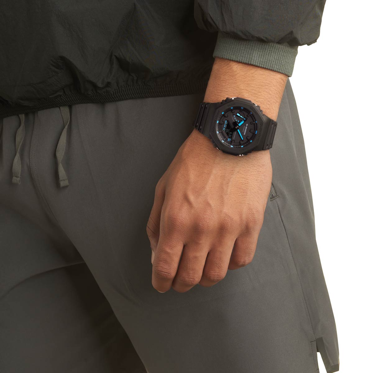 Reloj Casio G-Shock GA-2100 Utility Black  JO-GA-2100-1A2ER