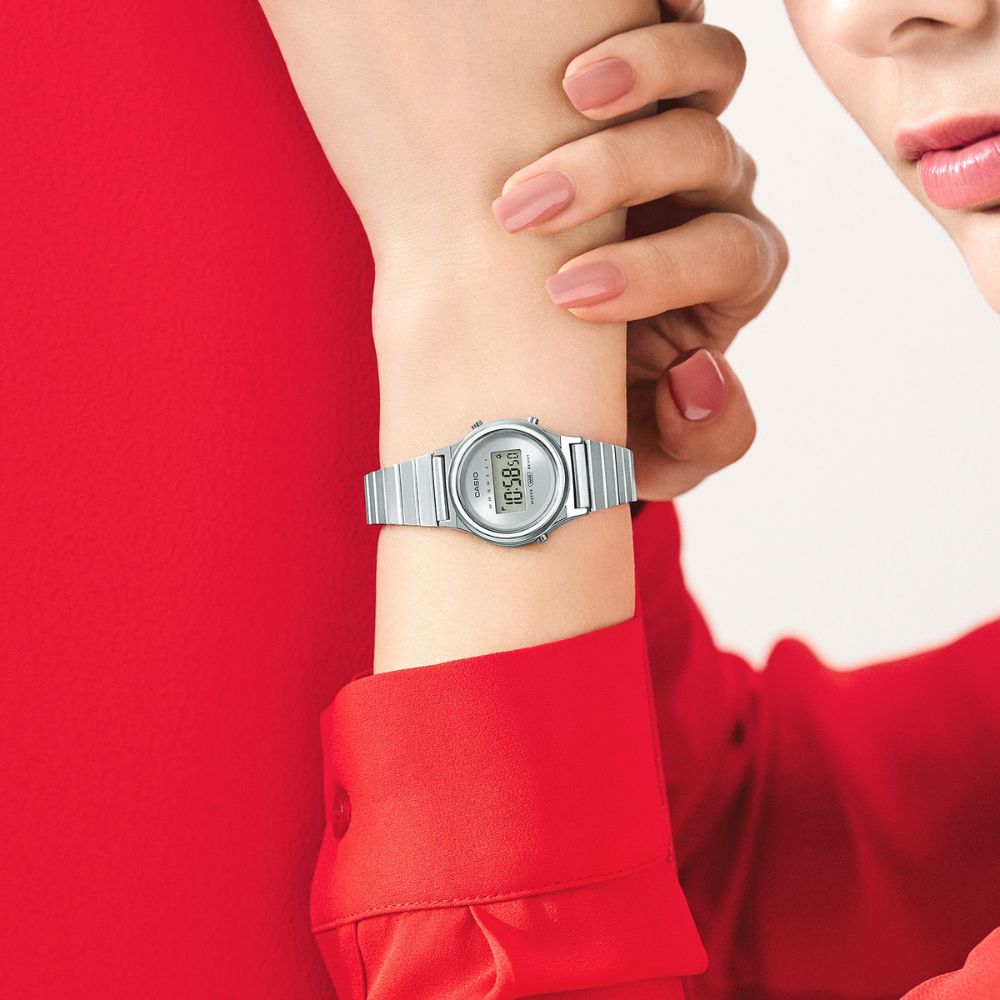 Reloj Casio Vintage  Mid-Size - JO-LA700WE-7AEF