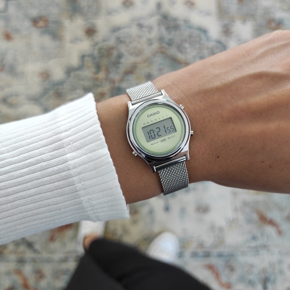 Reloj Casio Vintage  Malla Milanesa Verde - JO-LA700WEM-3AEF