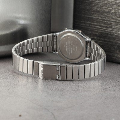 Reloj Casio Vintage  Mid-Size - JO-LA700WE-7AEF