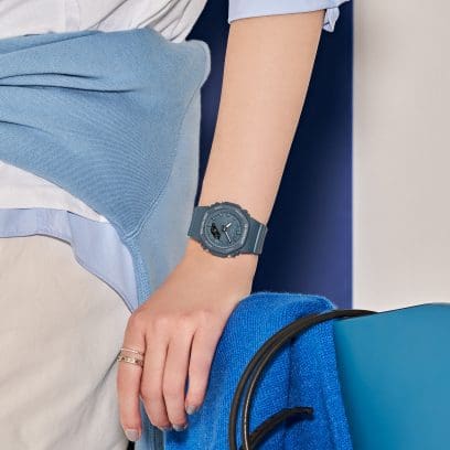 RELOJ AZUL NEGRO CLASSIC GMA-P2100BA-2A
