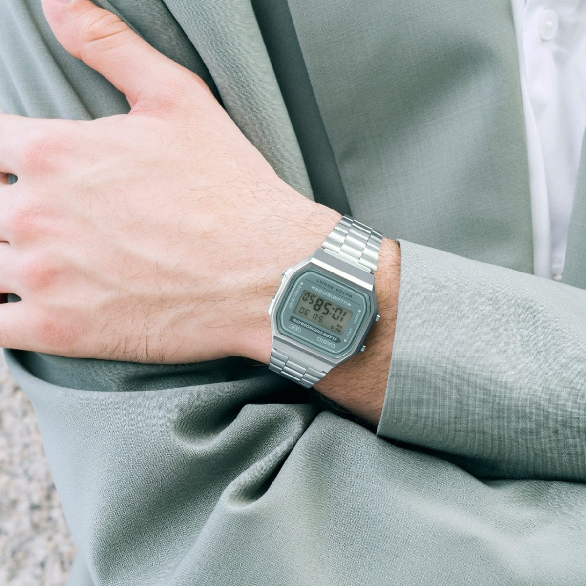 Reloj Casio Vintage  Dial Verde - JO- A168WA-3AYES