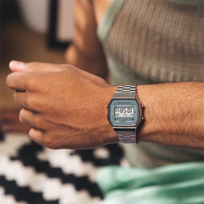 Reloj Casio Vintage  Dial Verde - JO- A168WA-3AYES